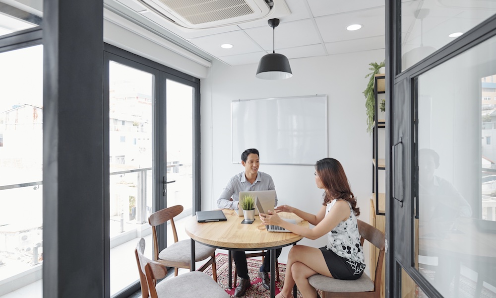 4 Pax Meeting Room image